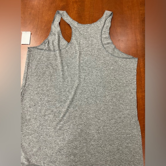 NWT Top Golf Razor-Back Tank. XL - Picture 5 of 8